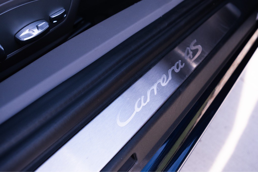 2014 Porsche 911 Image 40