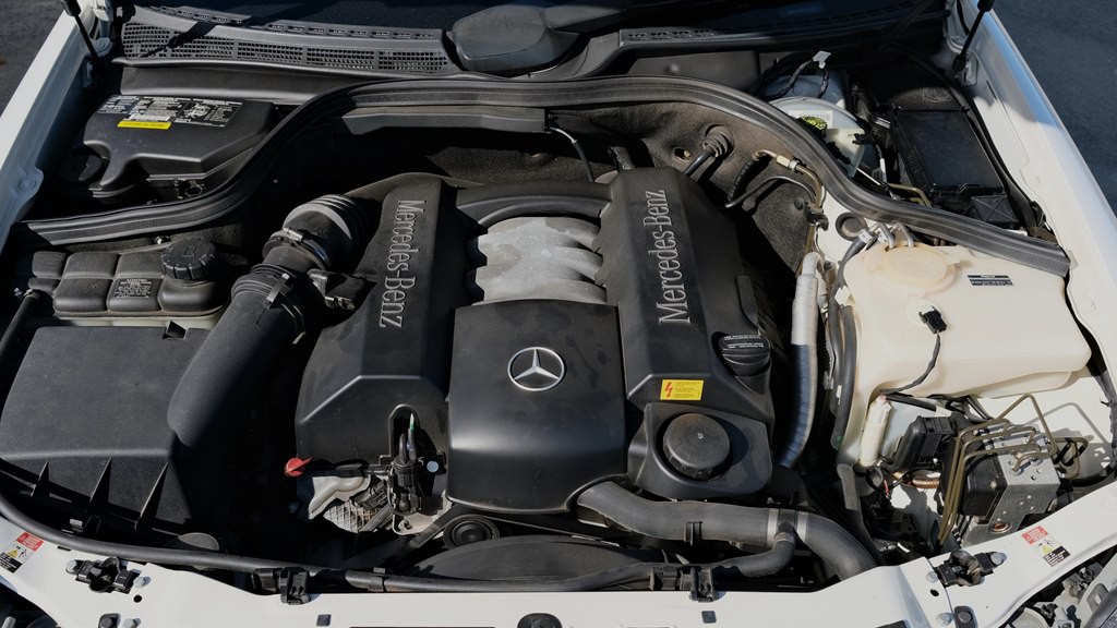 2003 Mercedes-Benz CLK-Class Image 34