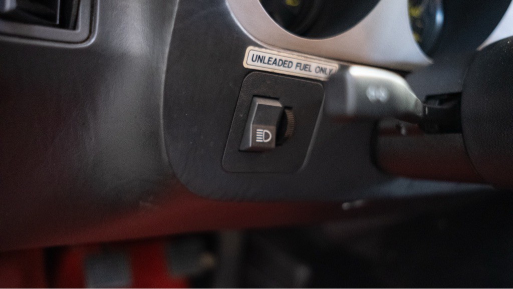 1984 Porsche 944 Image 14
