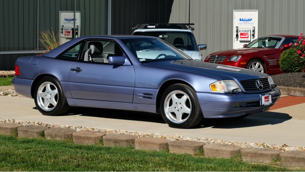 1997 Mercedes-Benz SL-Class Image 1