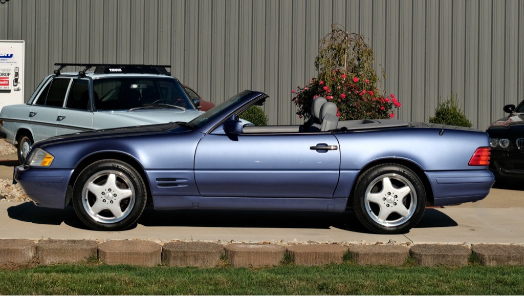 1997 Mercedes-Benz SL-Class Image 14