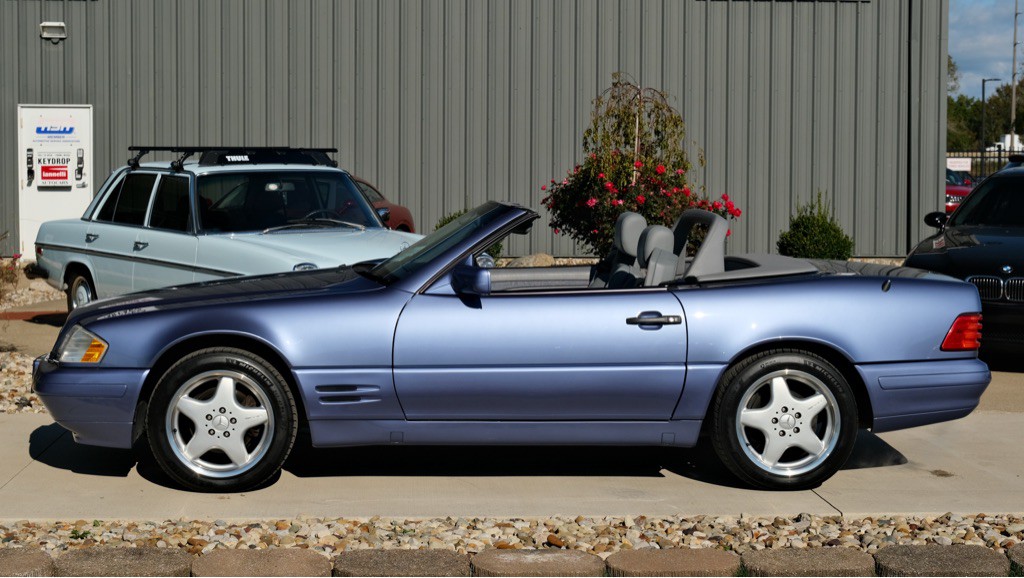 1997 Mercedes-Benz SL-Class Image 17