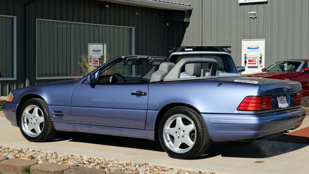 1997 Mercedes-Benz SL-Class Image 18