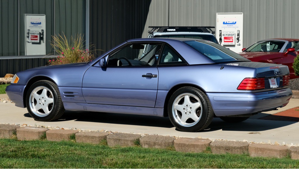 1997 Mercedes-Benz SL-Class Image 21