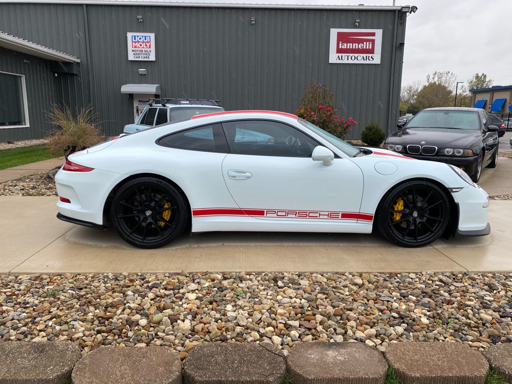 2013 Porsche 911 Image 2
