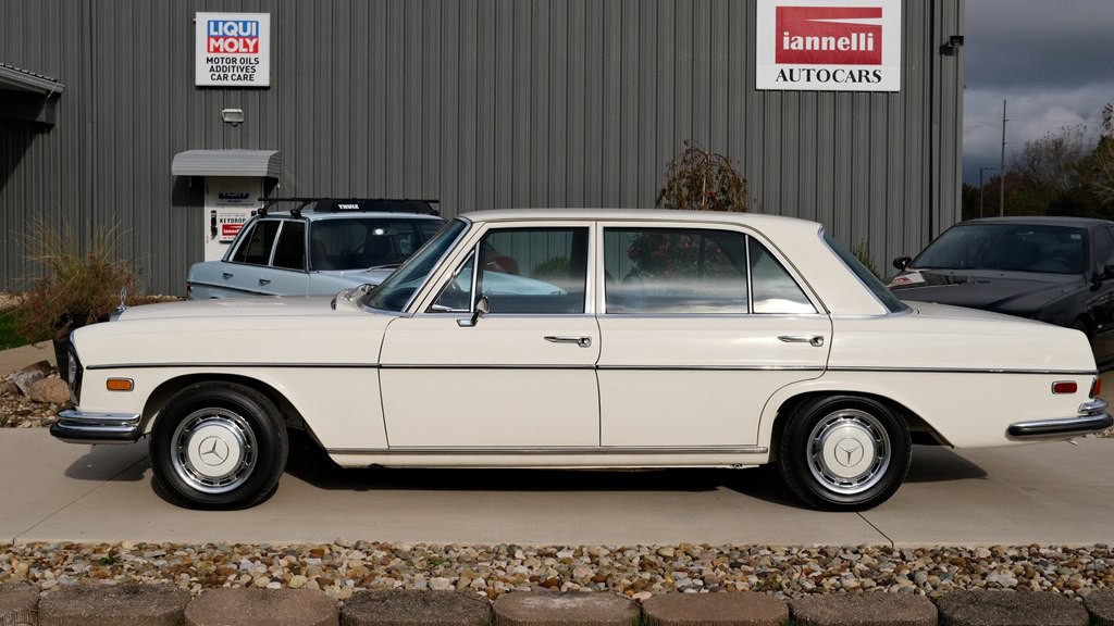 1973 Mercedes-Benz 280 Image 10