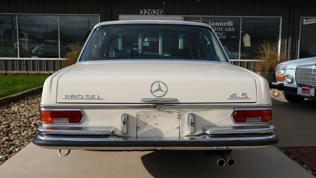 1973 Mercedes-Benz 280 Image 12