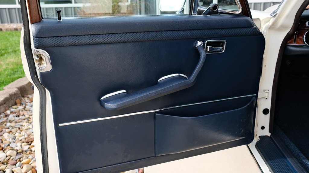 1973 Mercedes-Benz 280 Image 18