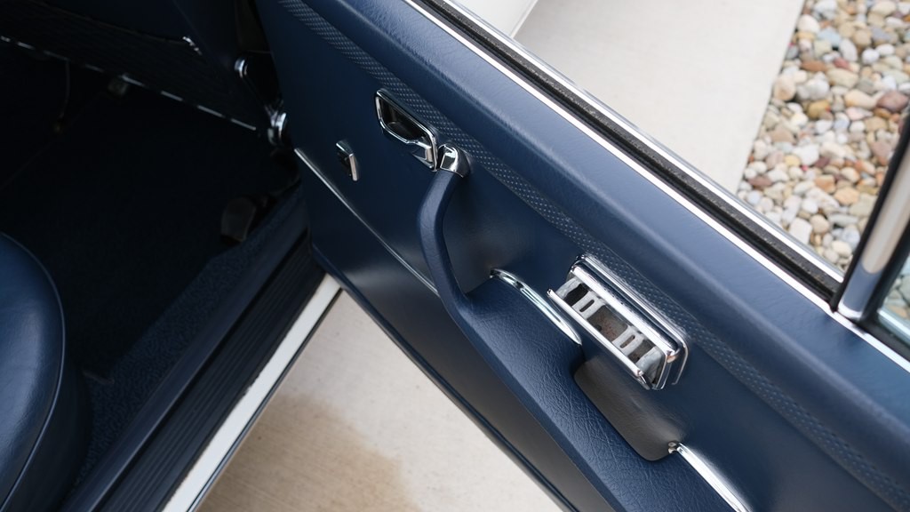 1973 Mercedes-Benz 280 Image 35