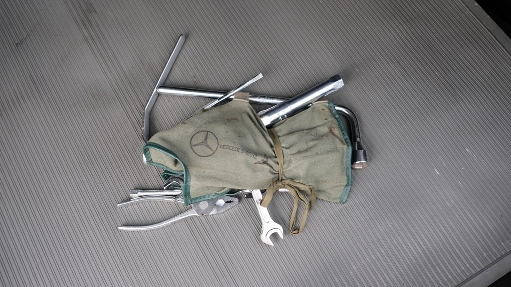 1973 Mercedes-Benz 280 Image 46