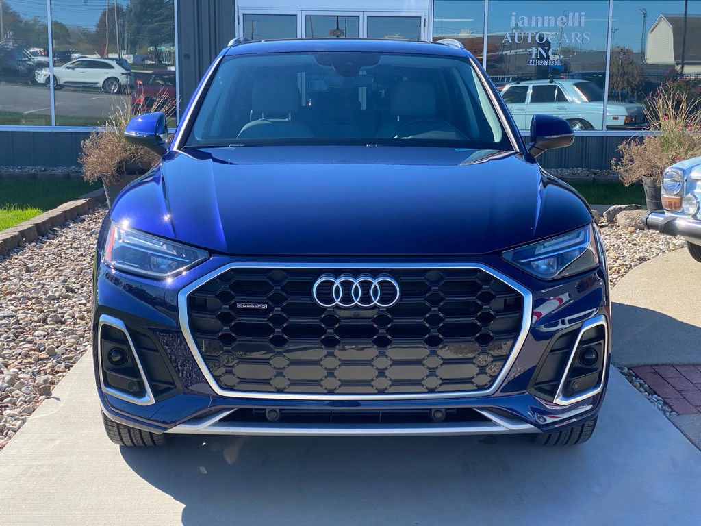2022 Audi Q5 Image 3