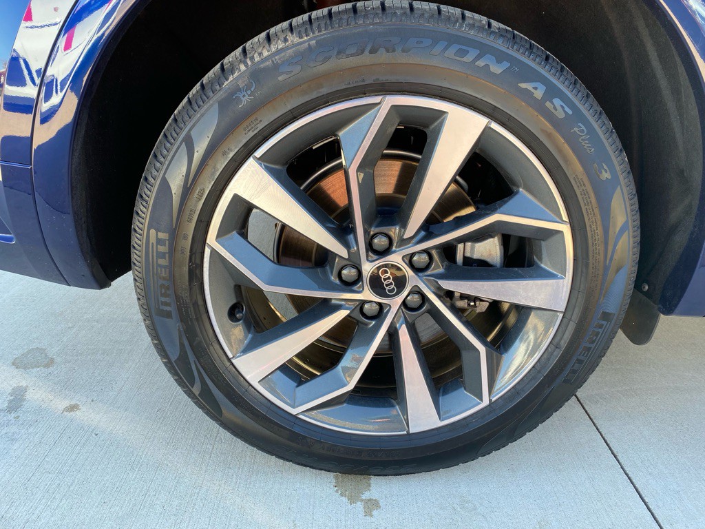 2022 Audi Q5 Image 13