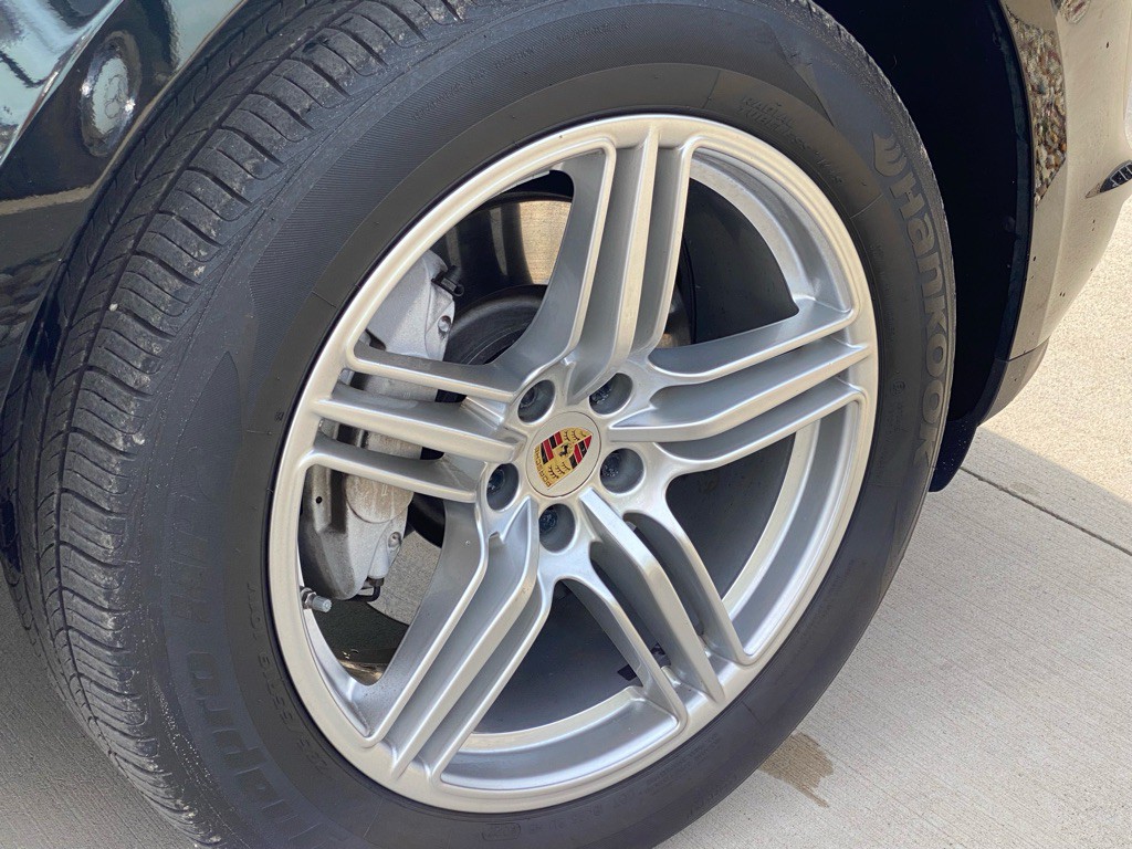 2020 Porsche Macan Image 14