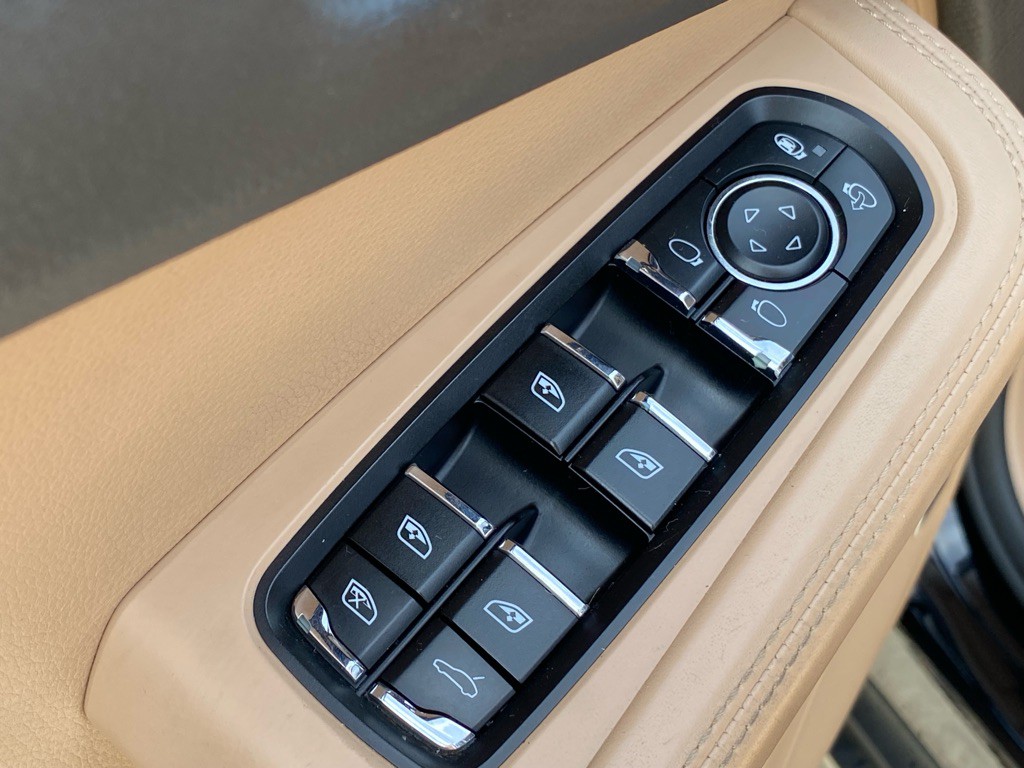 2020 Porsche Macan Image 20