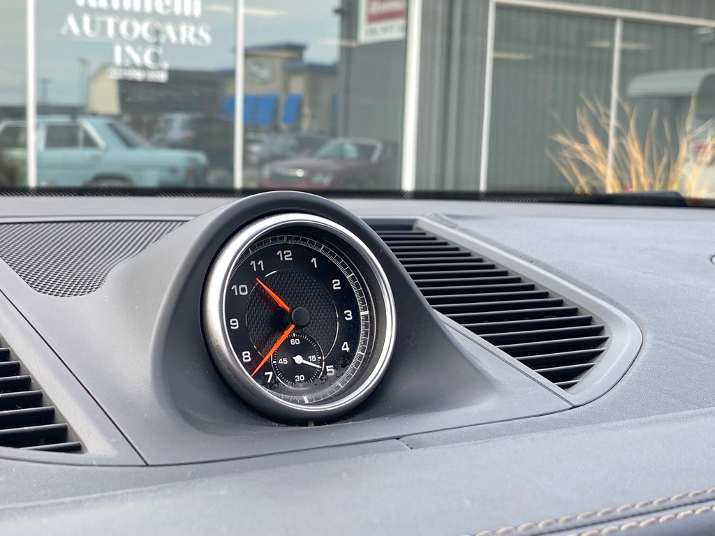 2020 Porsche Macan Image 41