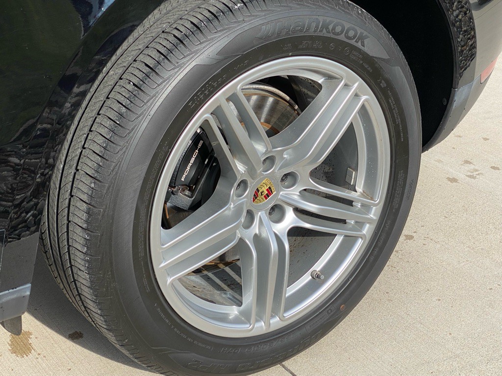 2020 Porsche Macan Image 14