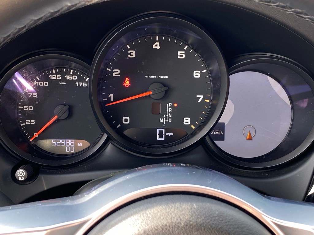 2020 Porsche Macan Image 36