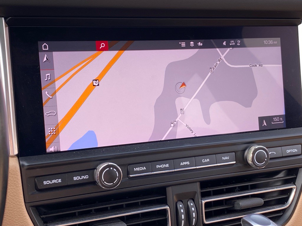 2020 Porsche Macan Image 37