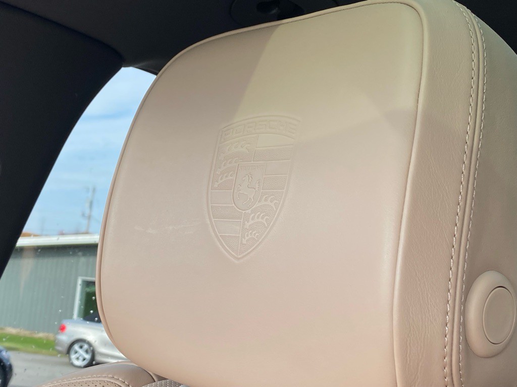 2020 Porsche Macan Image 47