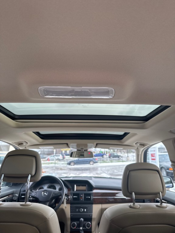 2012 Mercedes-Benz GLK-Class Image 20