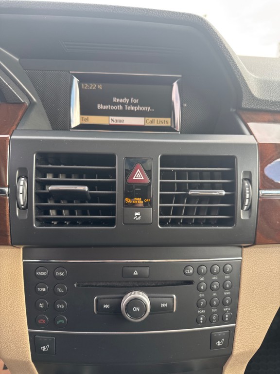 2012 Mercedes-Benz GLK-Class Image 21