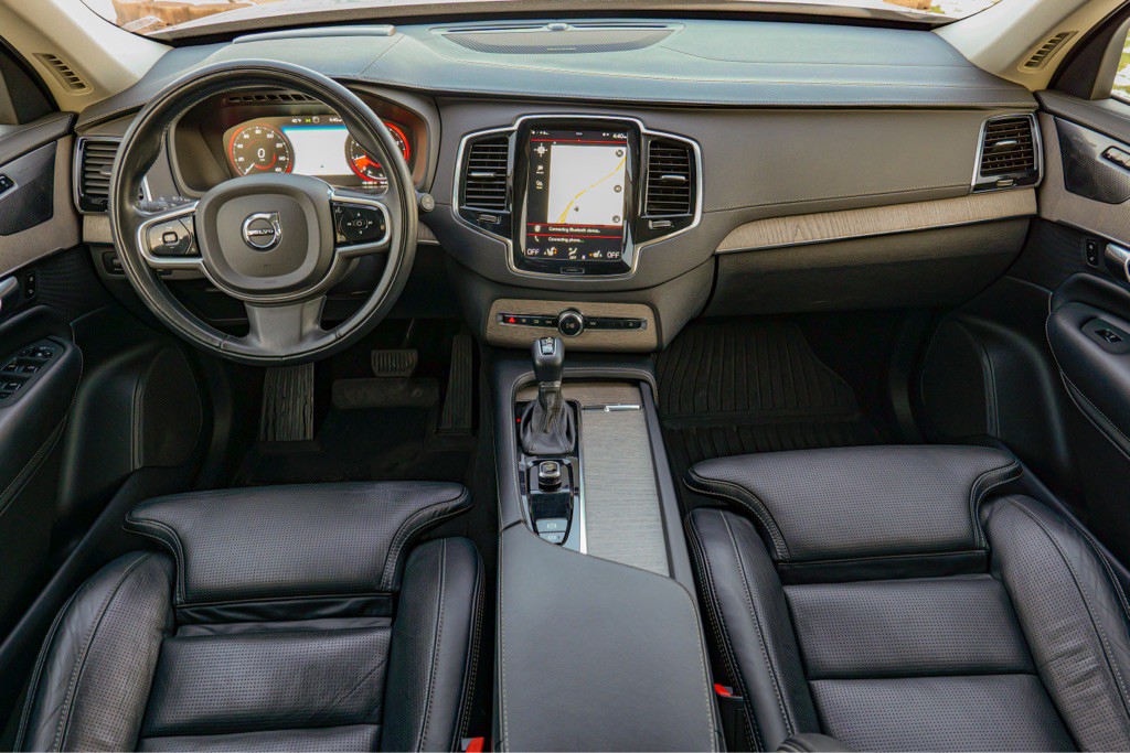 2022 Volvo XC90 Image 3