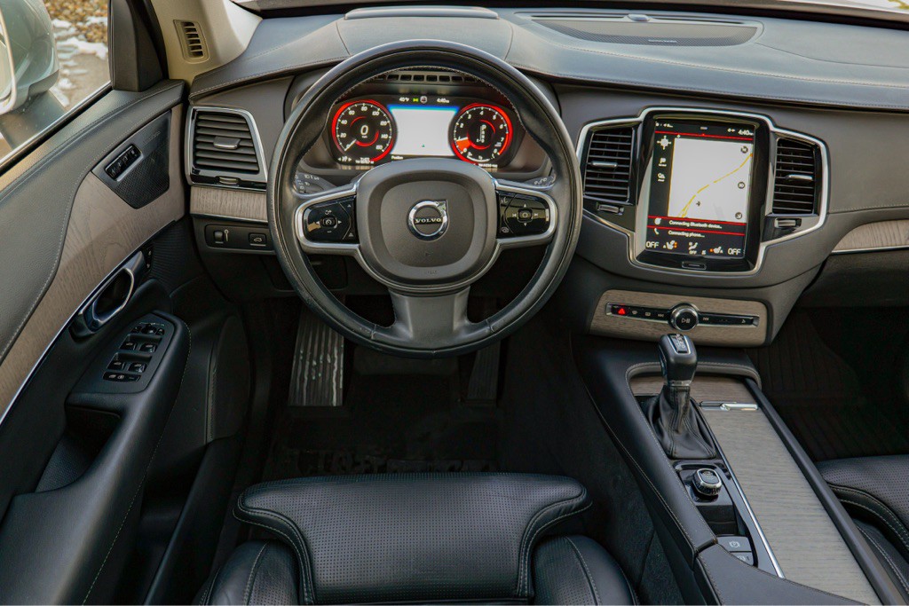 2022 Volvo XC90 Image 12