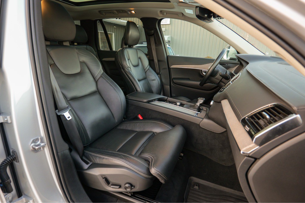 2022 Volvo XC90 Image 27