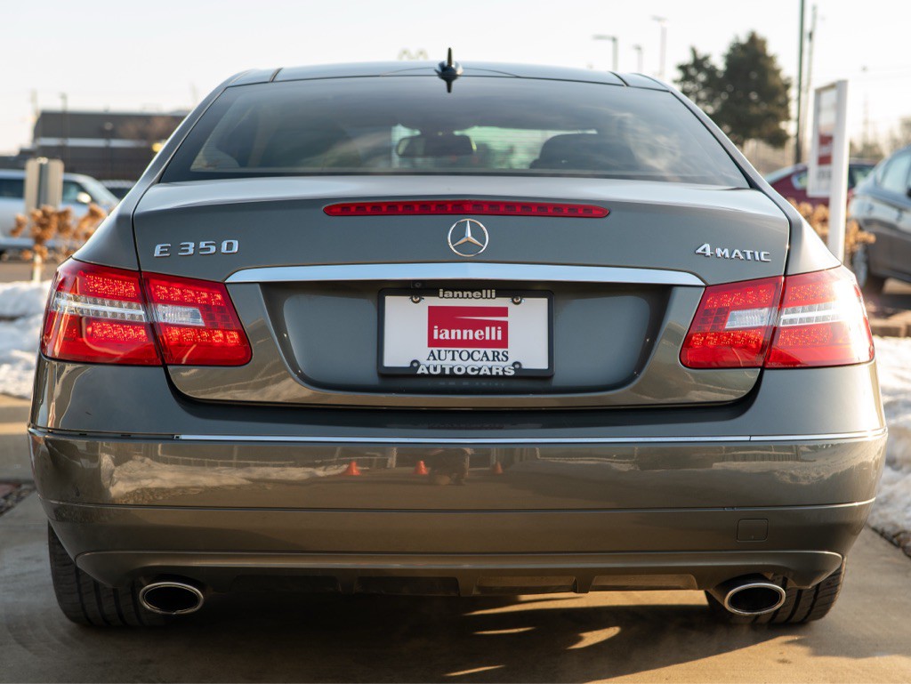 2013 Mercedes-Benz E-Class Image 9