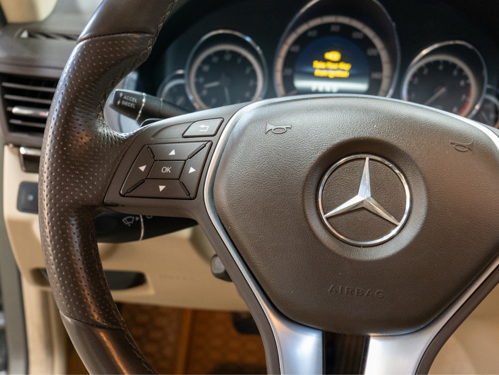 2013 Mercedes-Benz E-Class Image 16