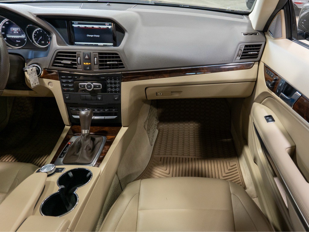 2013 Mercedes-Benz E-Class Image 24