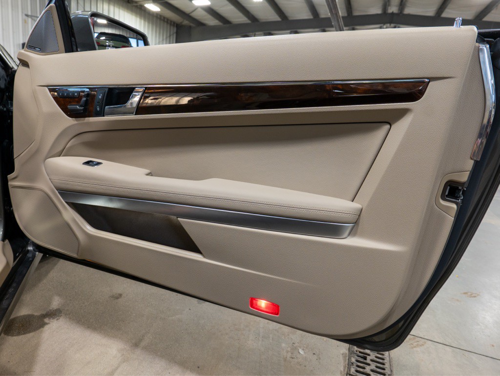 2013 Mercedes-Benz E-Class Image 34