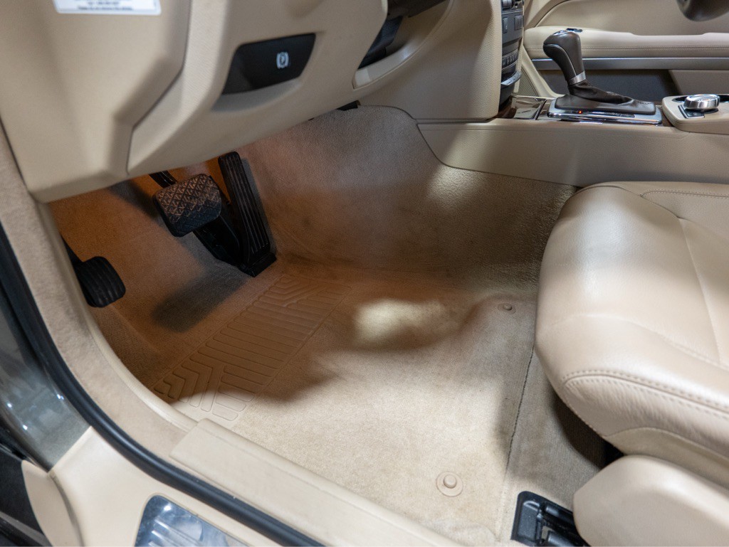 2013 Mercedes-Benz E-Class Image 42