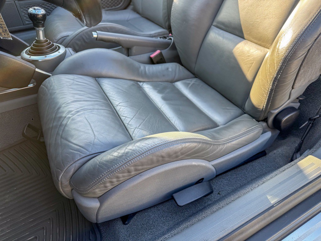 2002 Audi TT Image 26