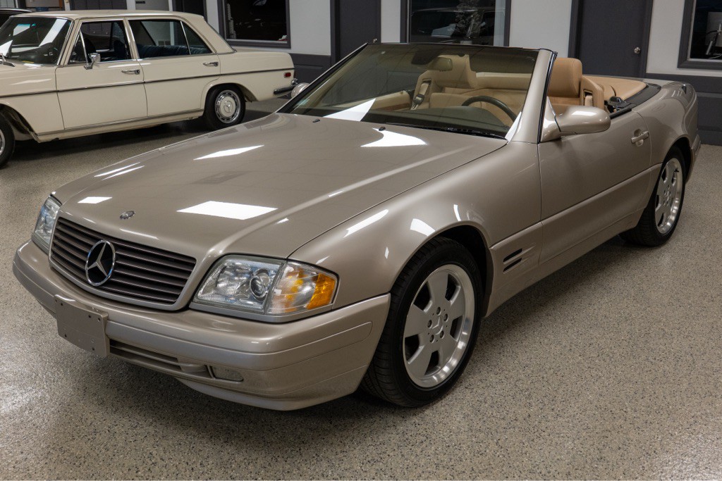 1999 Mercedes-Benz SL-Class Image 11