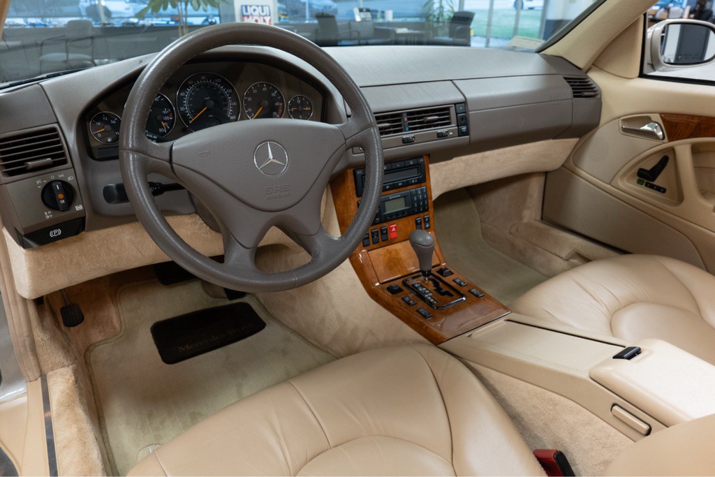 1999 Mercedes-Benz SL-Class Image 15