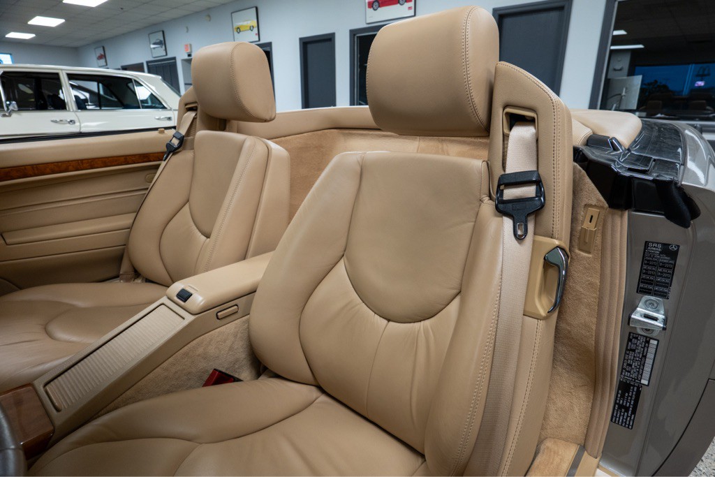 1999 Mercedes-Benz SL-Class Image 21