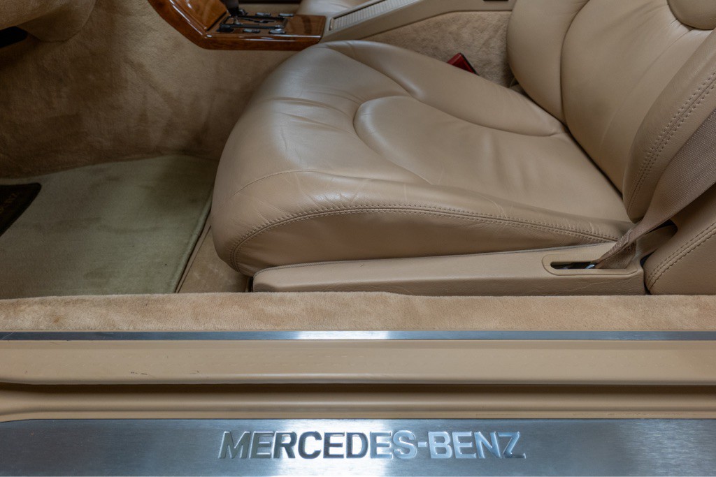1999 Mercedes-Benz SL-Class Image 22