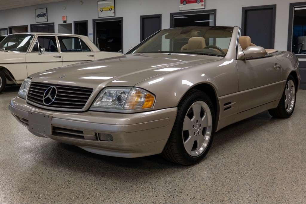 1999 Mercedes-Benz SL-Class Image 12