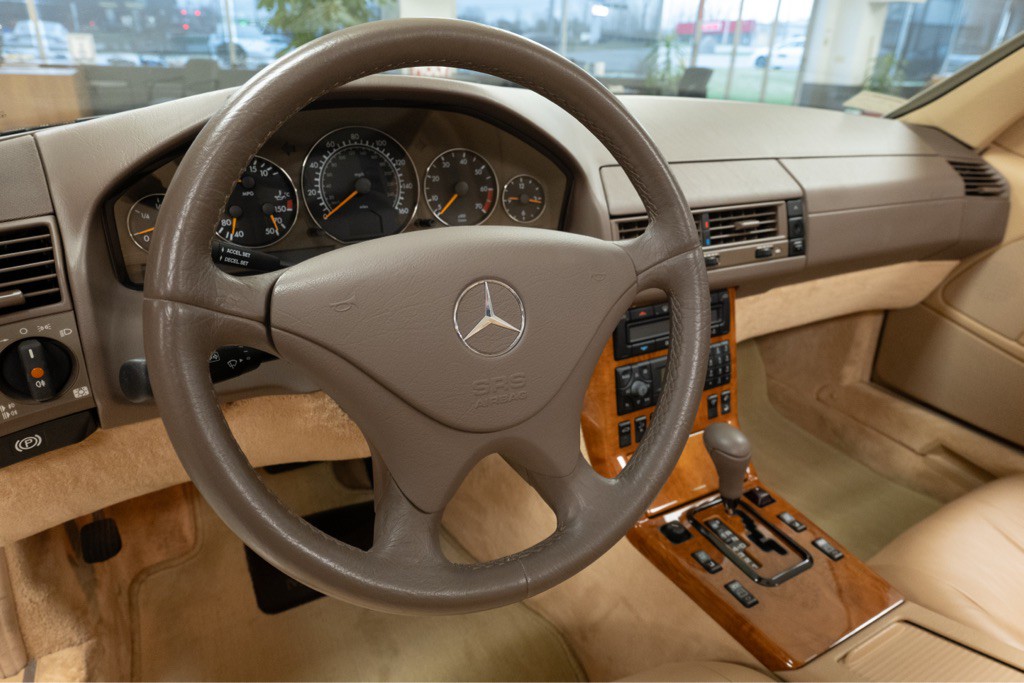 1999 Mercedes-Benz SL-Class Image 19