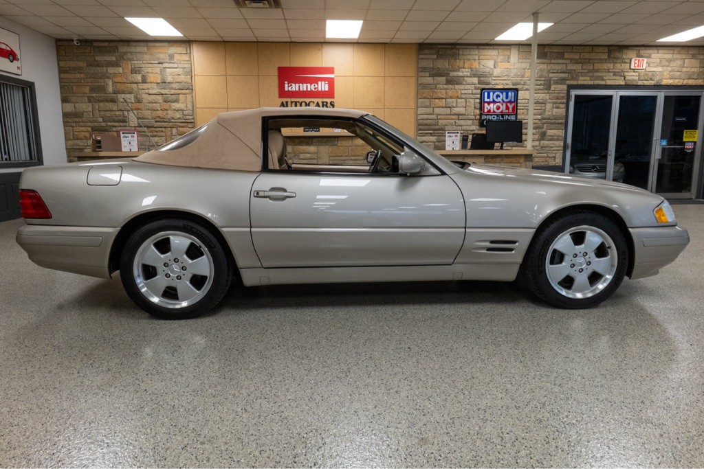 1999 Mercedes-Benz SL-Class Image 43