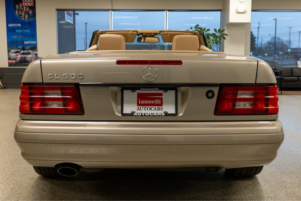 1999 Mercedes-Benz SL-Class Image 9