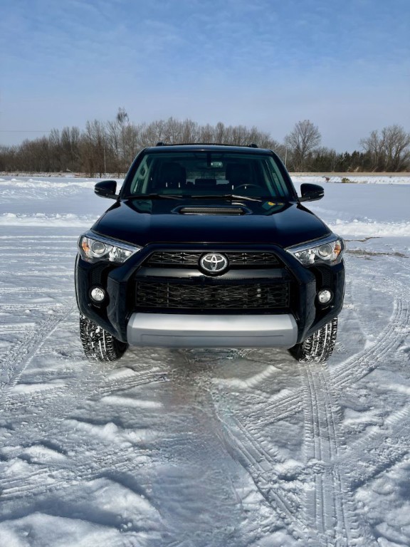 2016 Toyota 4Runner Image 11