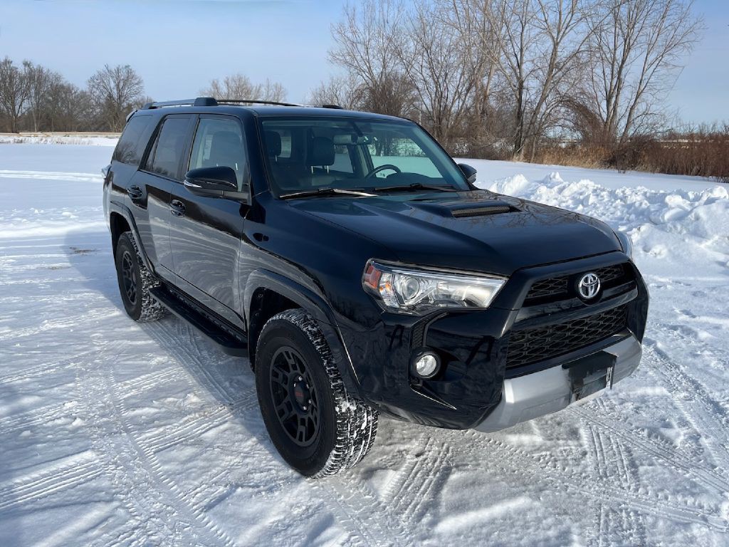 2016 Toyota 4Runner Image 13