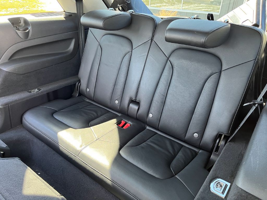 2014 Audi Q7 Image 16