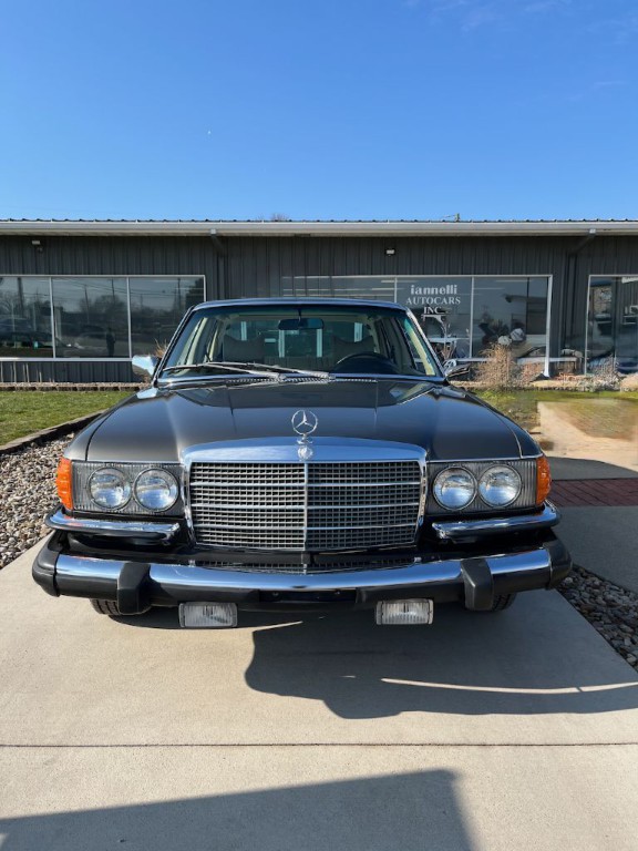 1980 Mercedes-Benz 420-Class Image 4