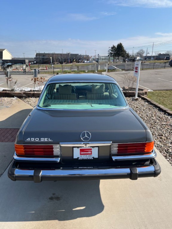 1980 Mercedes-Benz 420-Class Image 10