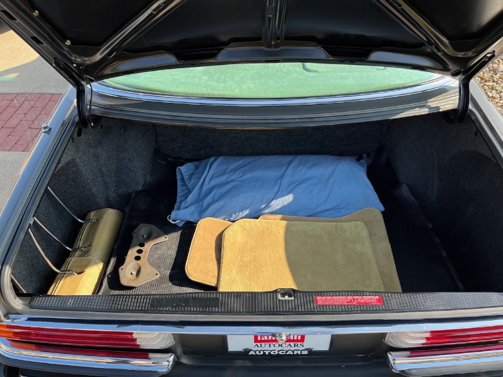 1980 Mercedes-Benz 420-Class Image 11