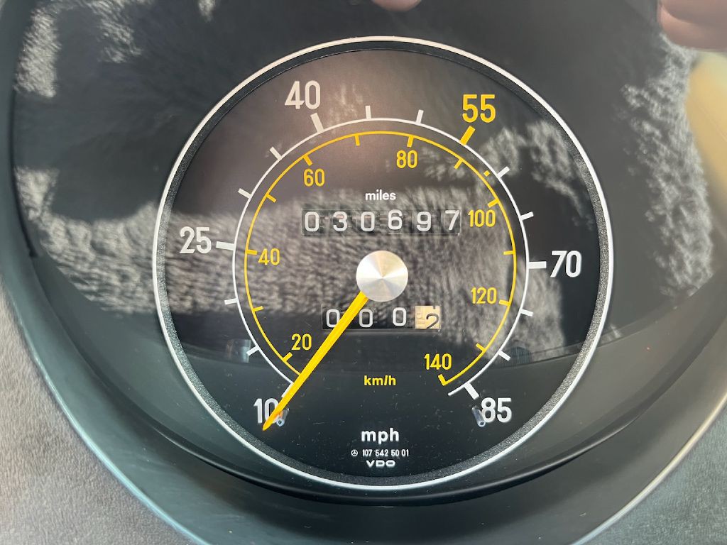 1980 Mercedes-Benz 420-Class Image 25