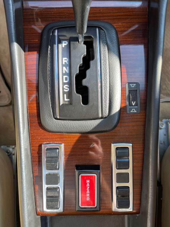 1980 Mercedes-Benz 420-Class Image 31